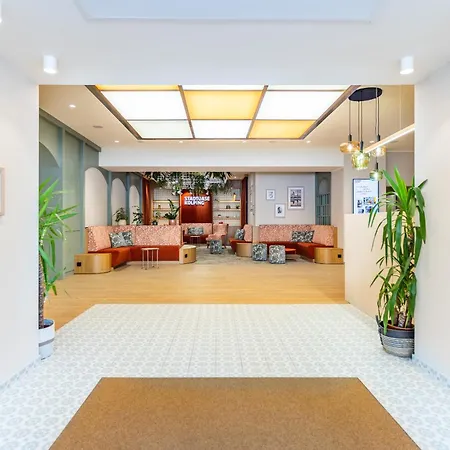 호스텔 Kolpinghaus *