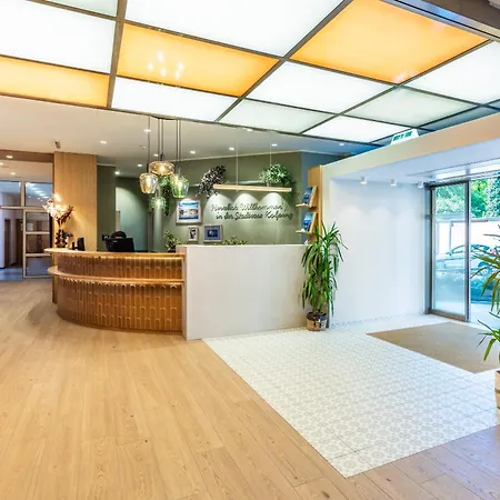 Kolpinghaus Hostel *